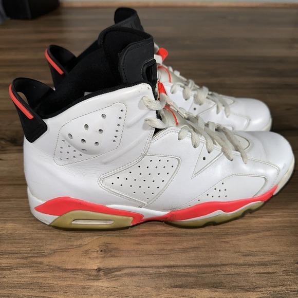 Jordan Shoes Men´s 12 Retro 6 White 